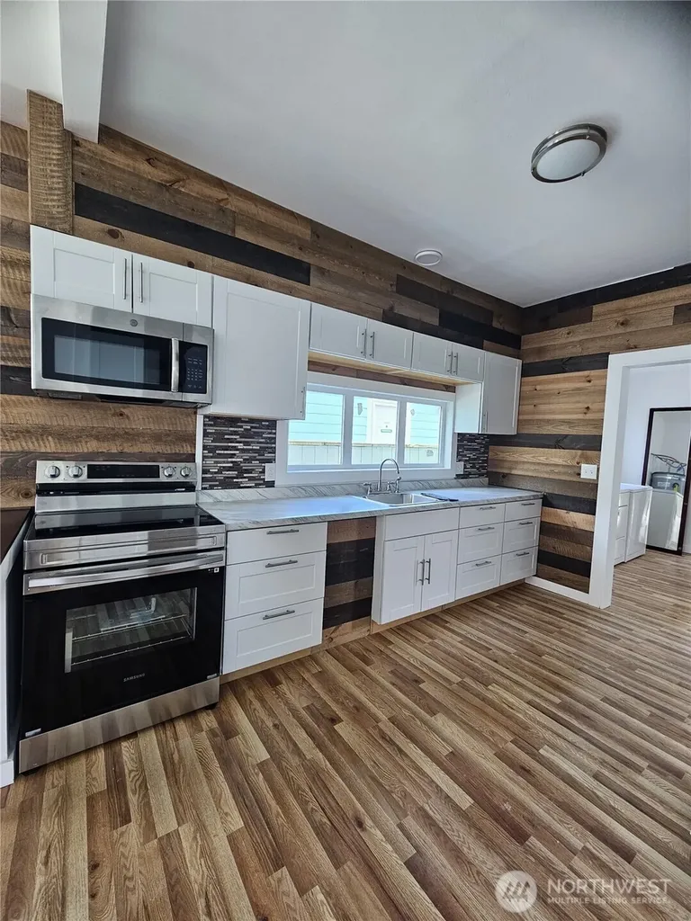 616 W 1st Street Aberdeen WA 98520