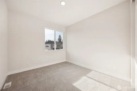 4623 85th Avenue NE Marysville WA 98270
