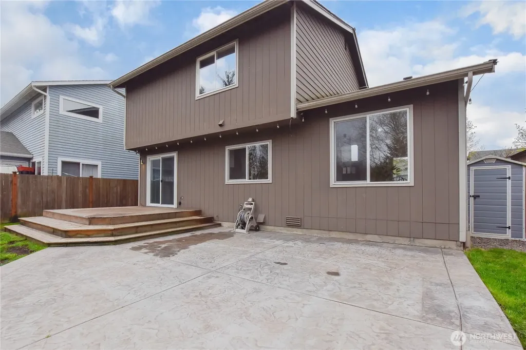 723 123rd Avenue NE Lake Stevens WA 98258
