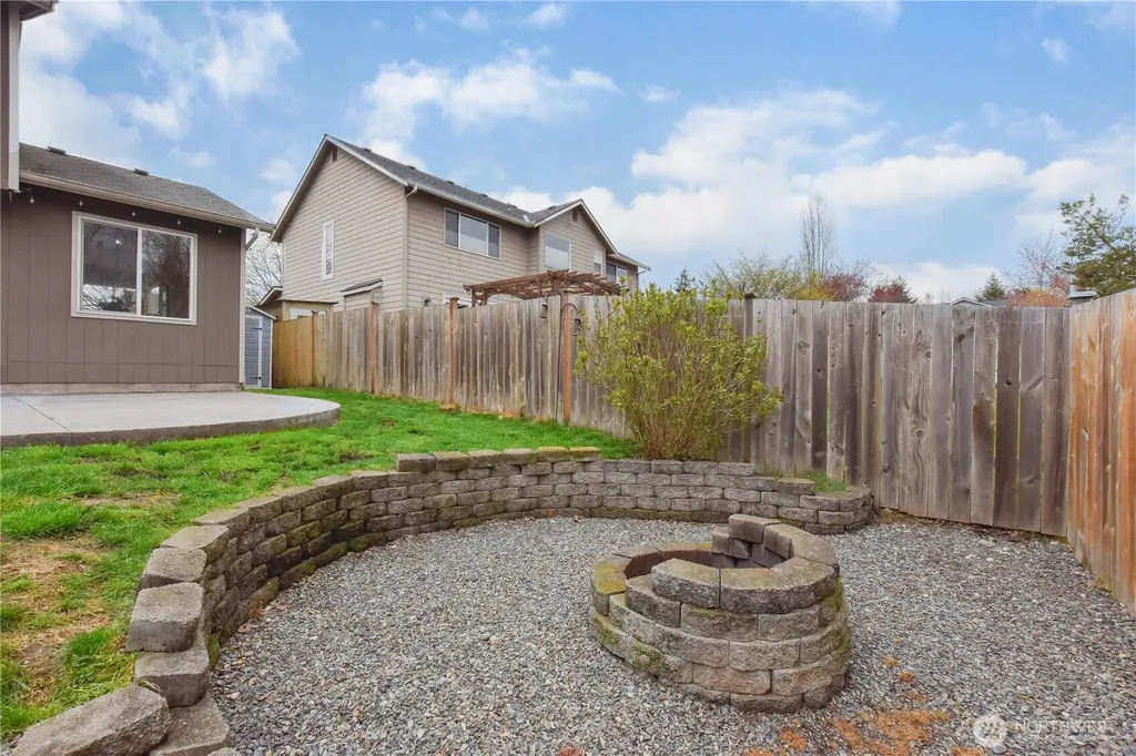 723 123rd Avenue NE Lake Stevens WA 98258