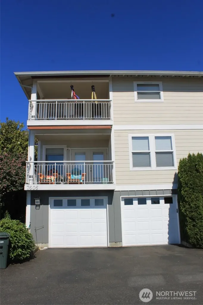 7606 19th Street W Tacoma WA 98466