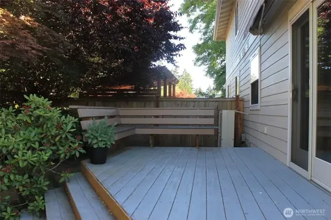 7606 19th Street W Tacoma WA 98466