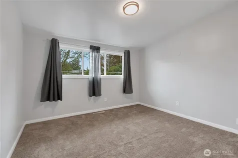 10524 43rd Street Ct E Edgewood WA 98372