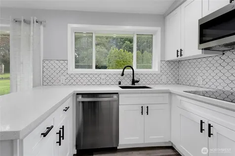 10524 43rd Street Ct E Edgewood WA 98372