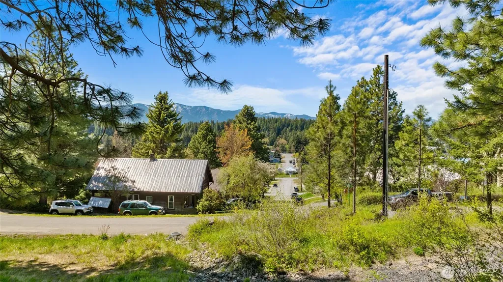 311 N C Street Roslyn WA 98941