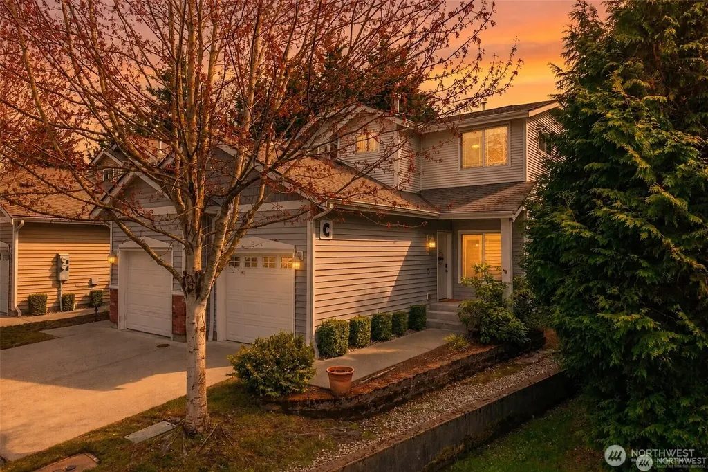 333 5th Street SE Puyallup WA 98372