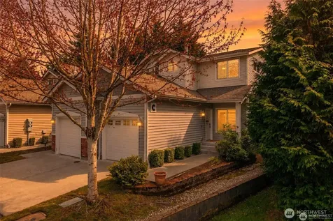 333 5th Street SE Puyallup WA 98372