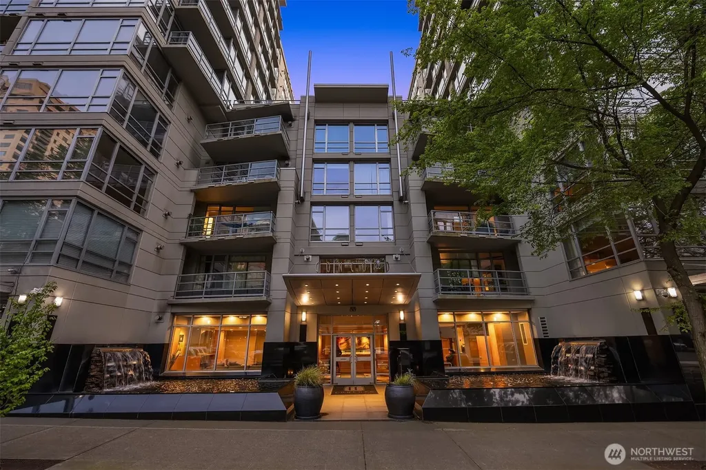 2929 1st Avenue Seattle WA 98121