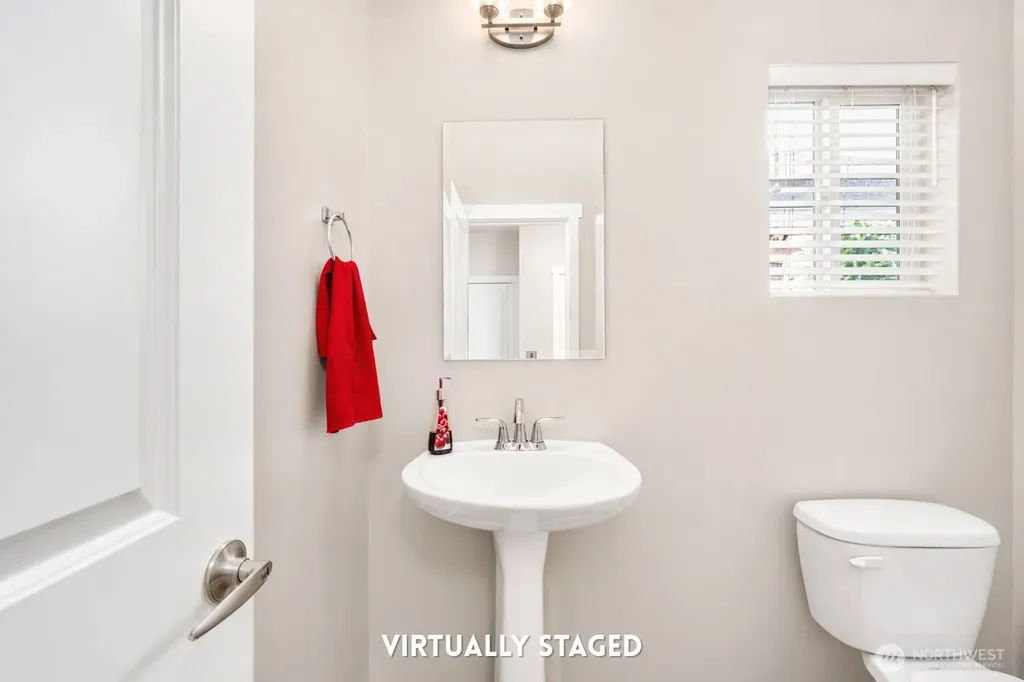 6225 Wesley Place SE Auburn WA 98092