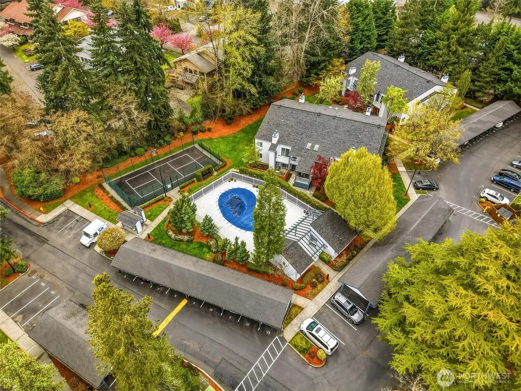 12720 NE 10th Place Bellevue WA 98005