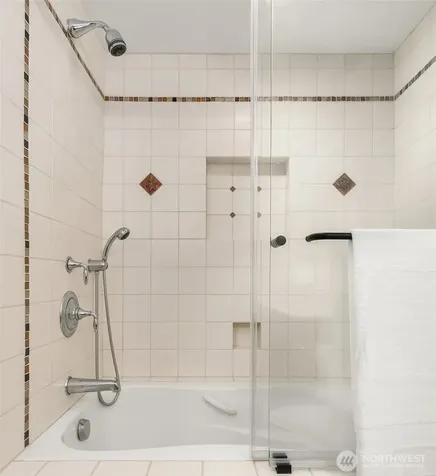10153 SW 263rd Street Vashon WA 98070