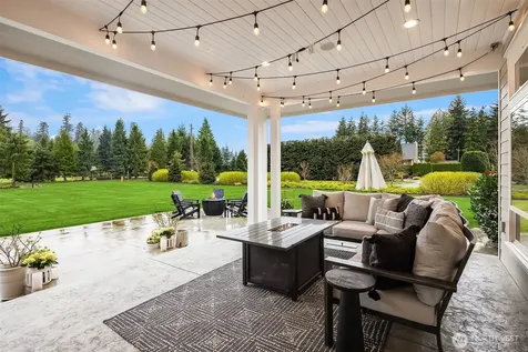591 Meeker Lane Lynden WA 98264