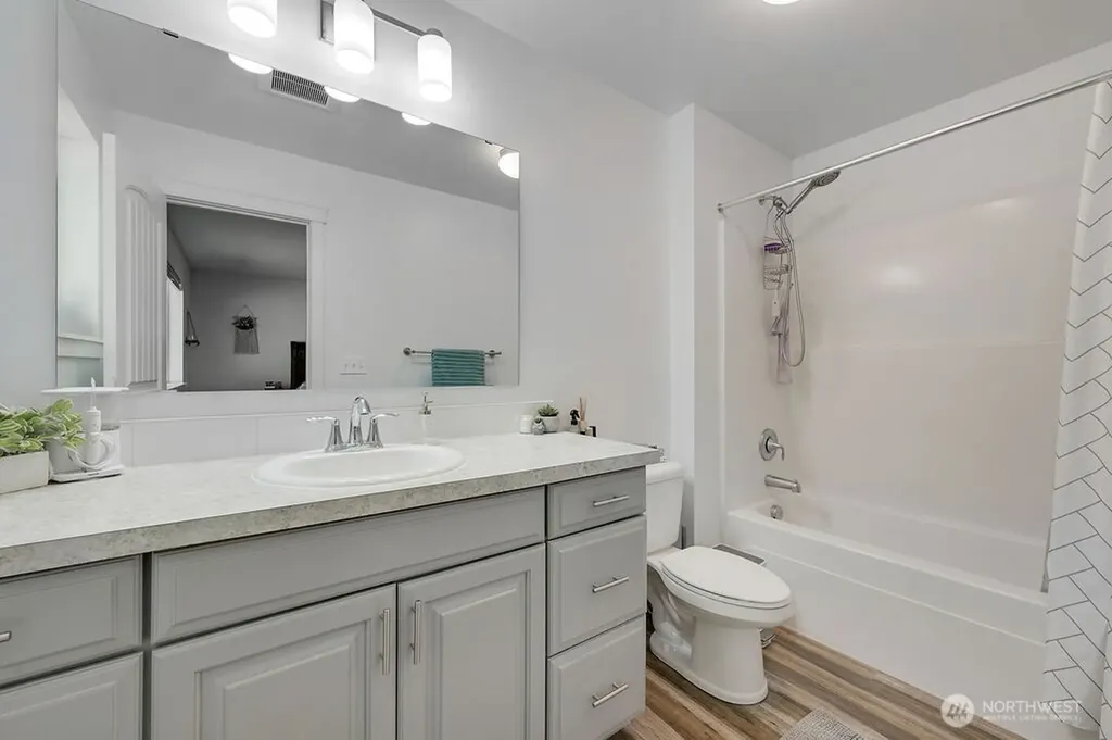 155 Baldwin Lane Port Ludlow WA 98365