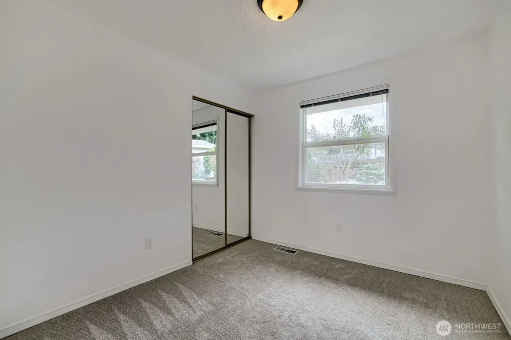 11428 26th Drive SE Everett WA 98208