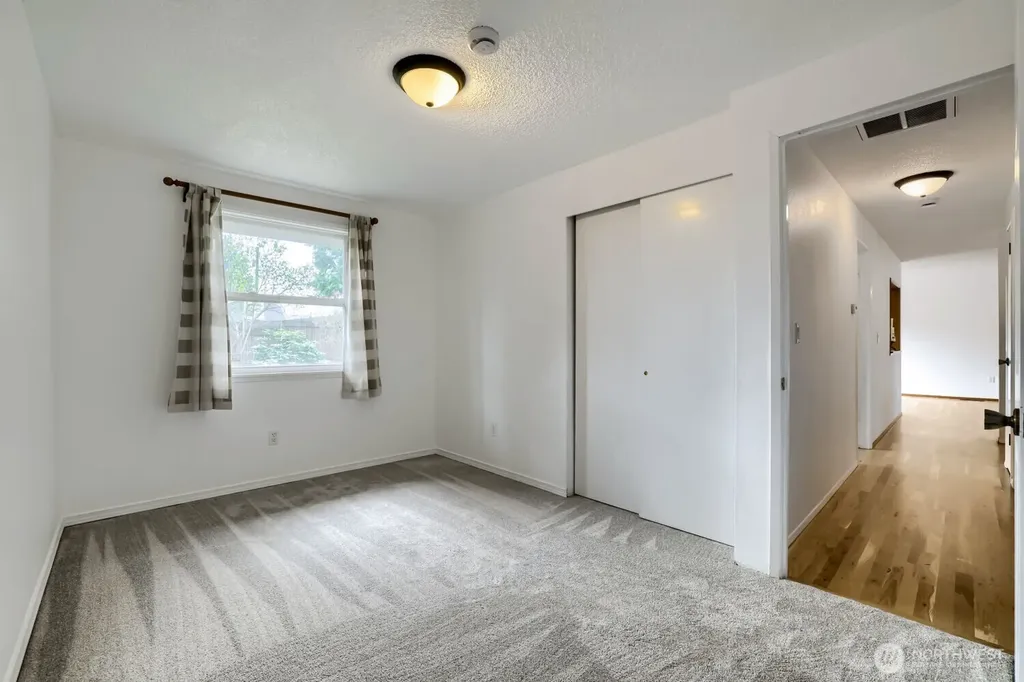 11428 26th Drive SE Everett WA 98208