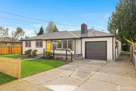 1308 18th Street NW Puyallup WA 98371