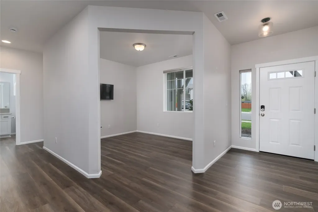 512 Wellington Place Sedro Woolley WA 98284