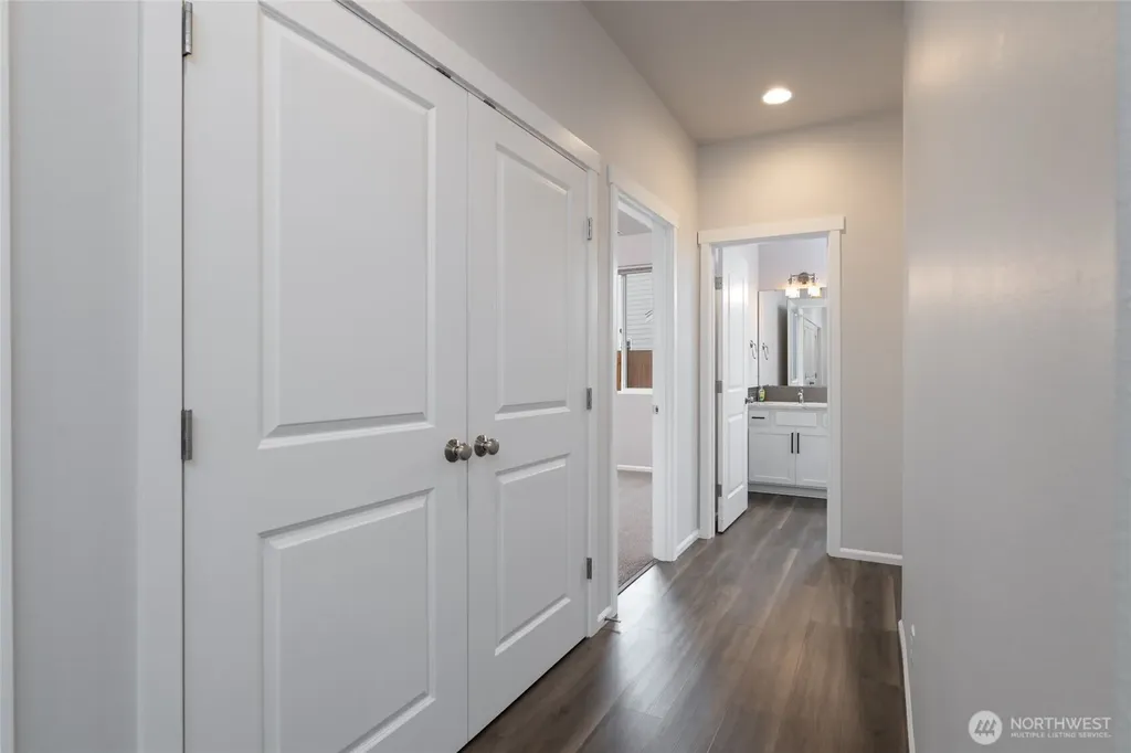 512 Wellington Place Sedro Woolley WA 98284