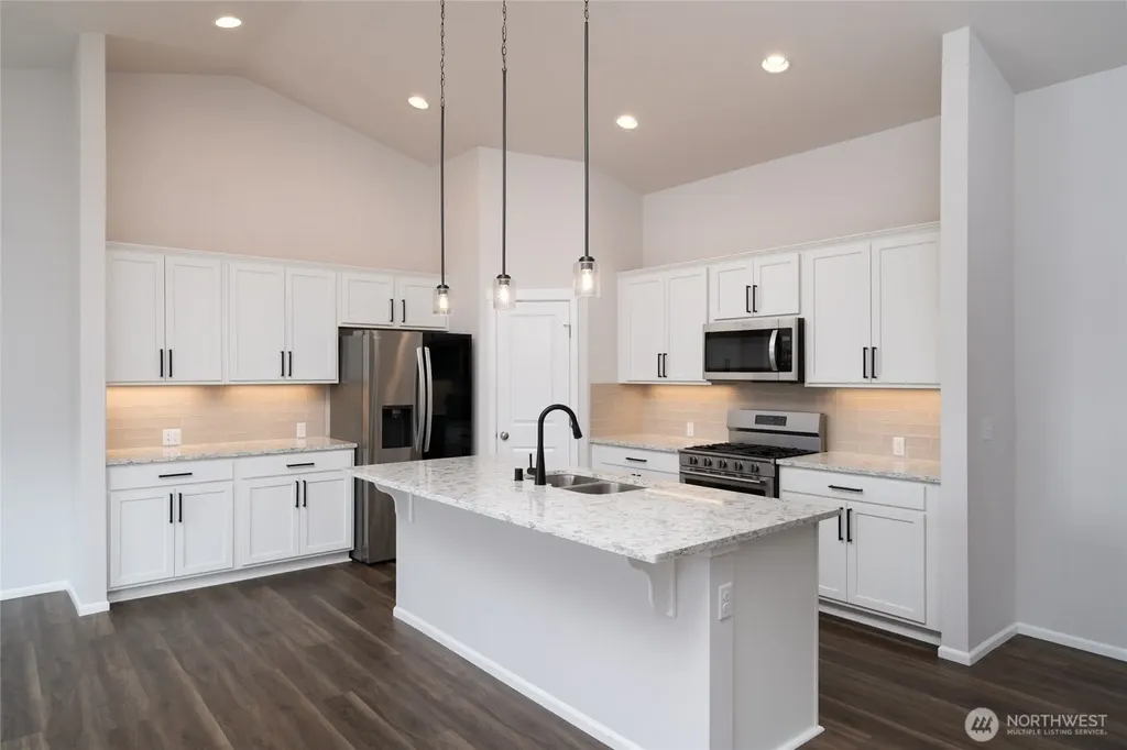 512 Wellington Place Sedro Woolley WA 98284