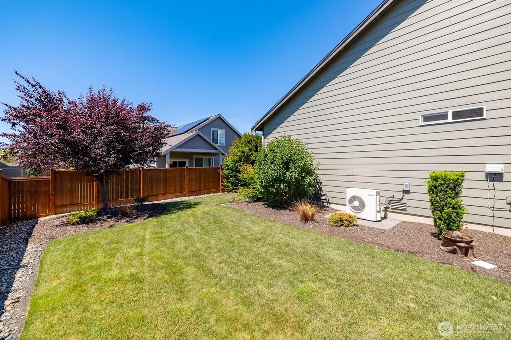 512 Wellington Place Sedro Woolley WA 98284