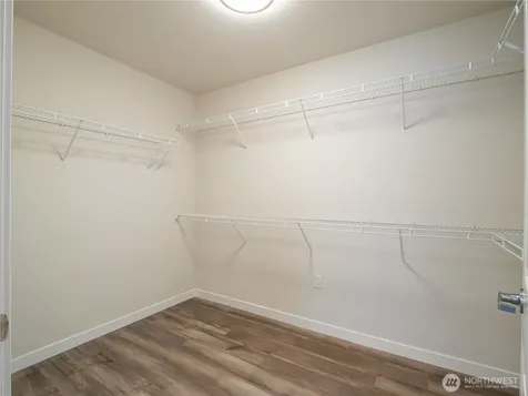 3803 17th Street SW Puyallup WA 98373