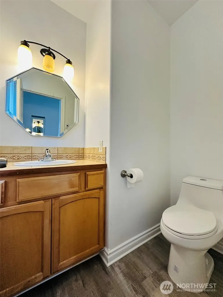 830 Discovery Avenue SE Ocean Shores WA 98569