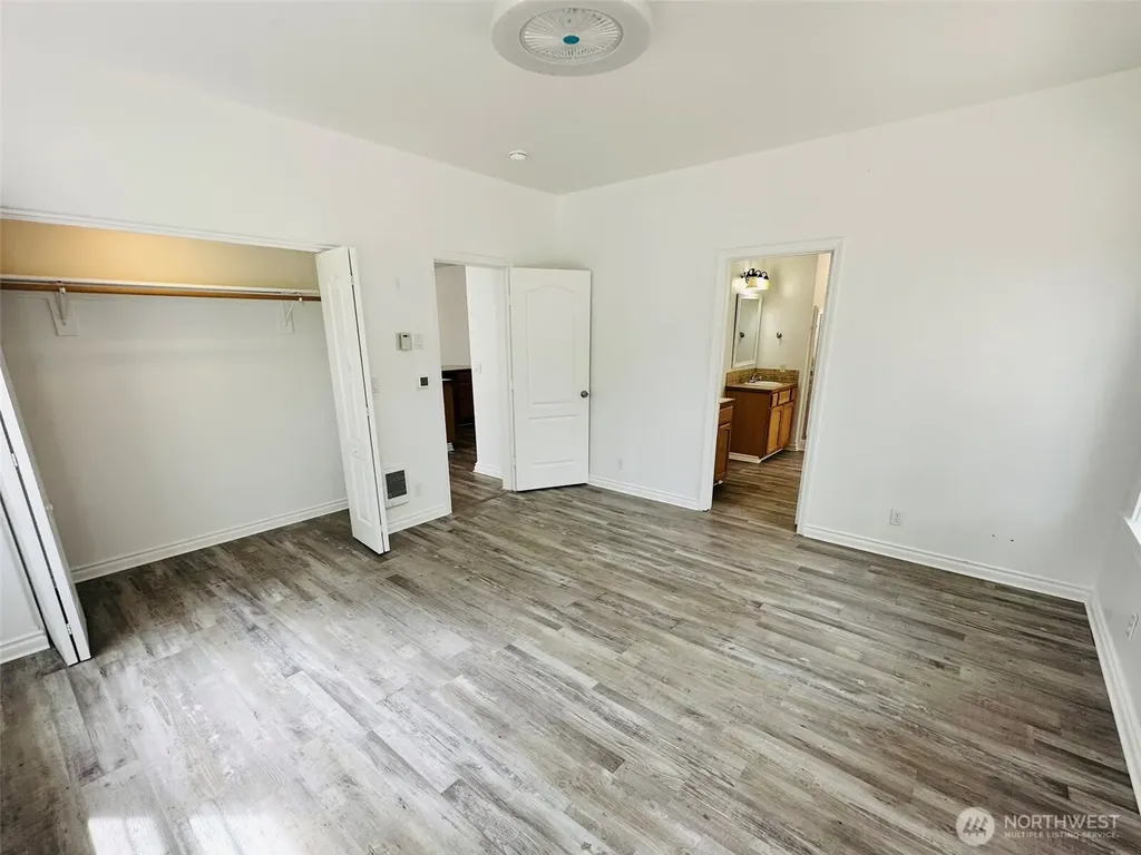 830 Discovery Avenue SE Ocean Shores WA 98569