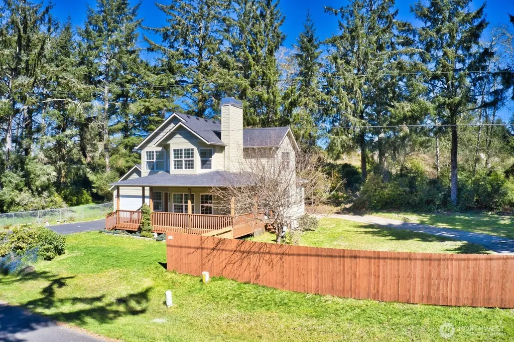 830 Discovery Avenue SE Ocean Shores WA 98569