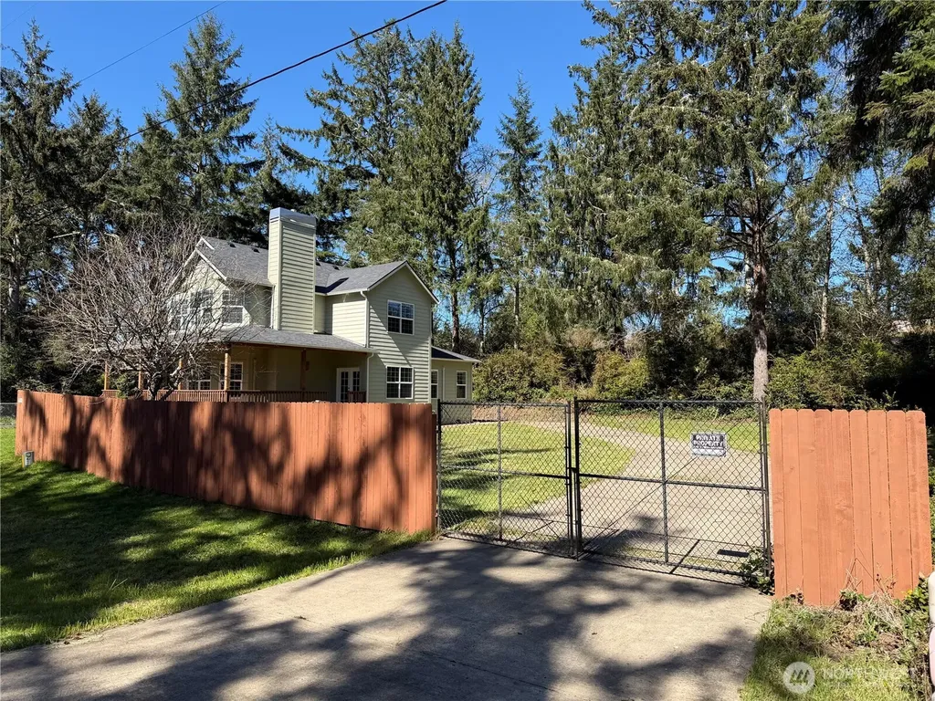 830 Discovery Avenue SE Ocean Shores WA 98569