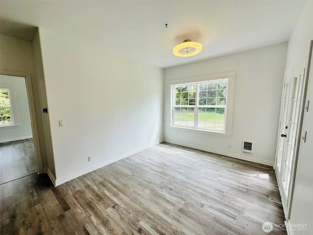 830 Discovery Avenue SE Ocean Shores WA 98569