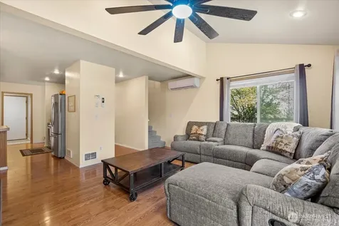 266 NW Clay Court Pullman WA 99163