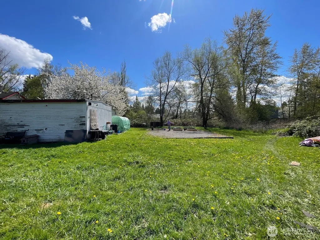 8818 E D Street Tacoma WA 98445