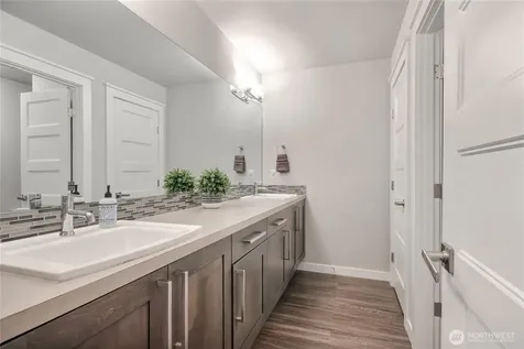 4425 352nd Lane Auburn WA 98001