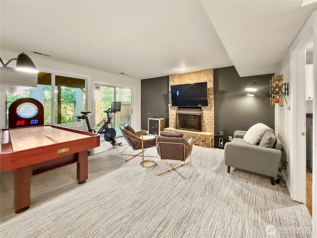 4017 239th Place SE Sammamish WA 98029