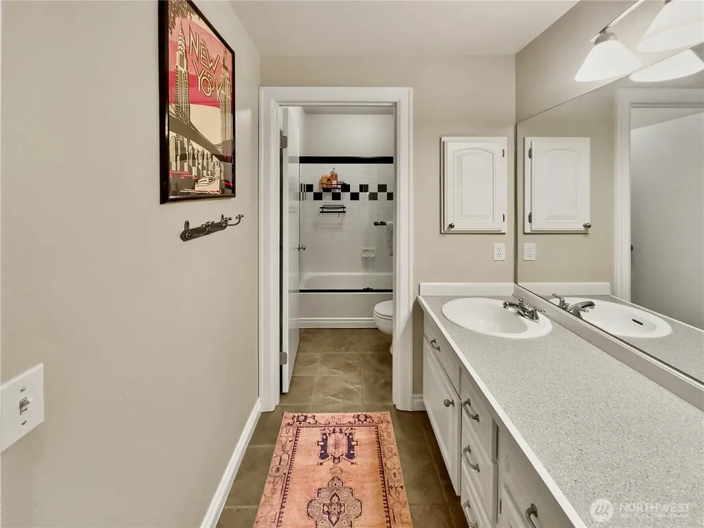 4017 239th Place SE Sammamish WA 98029