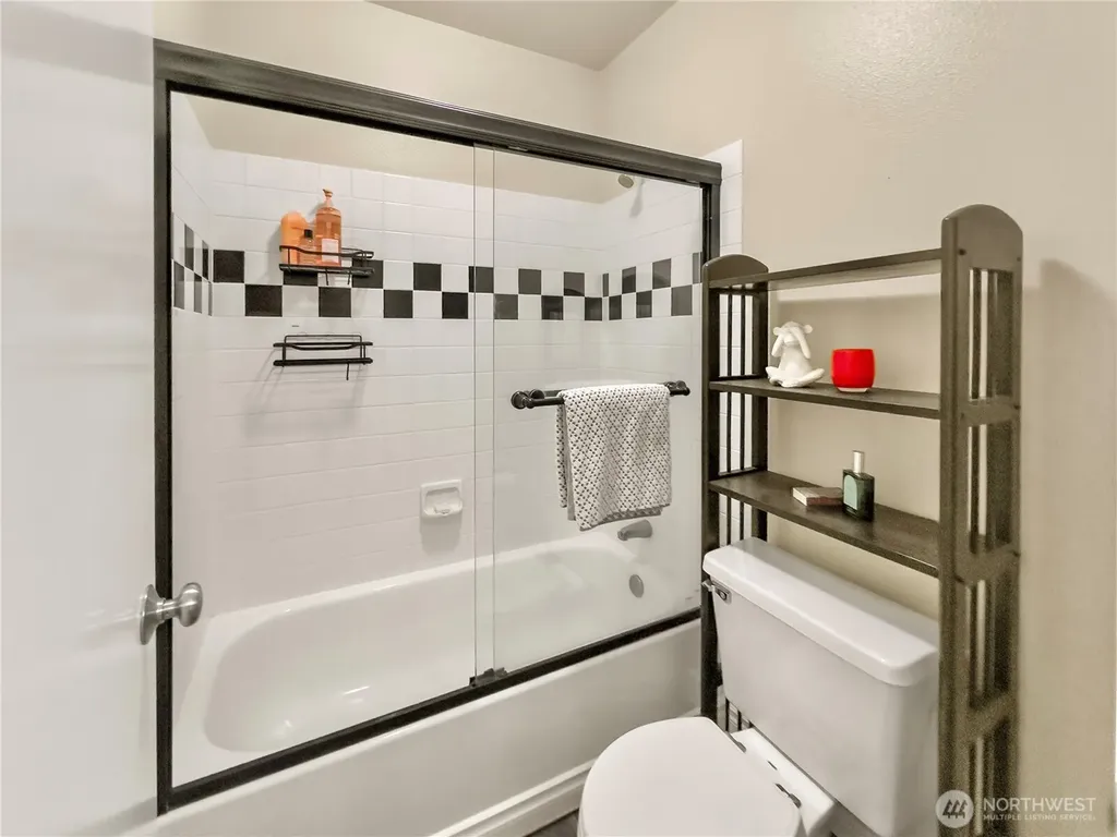 4017 239th Place SE Sammamish WA 98029
