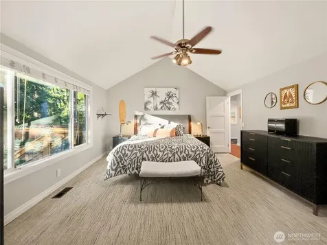 4017 239th Place SE Sammamish WA 98029