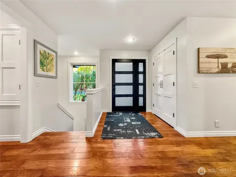 4017 239th Place SE Sammamish WA 98029