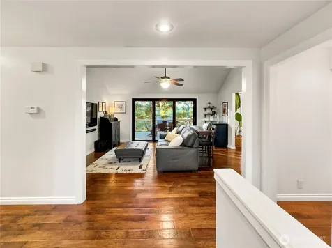 4017 239th Place SE Sammamish WA 98029