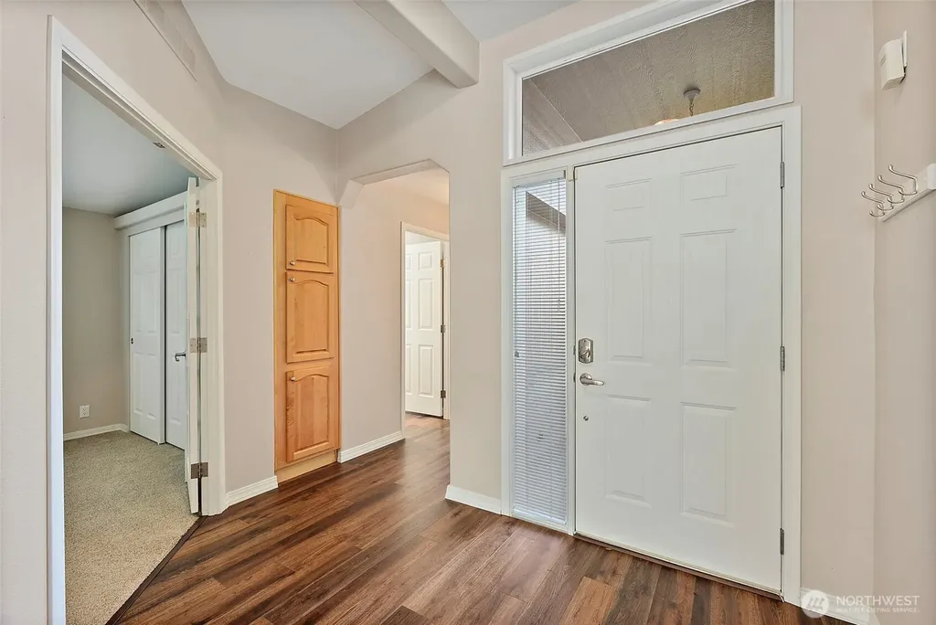 21819 SE 275th Place Maple Valley WA 98038