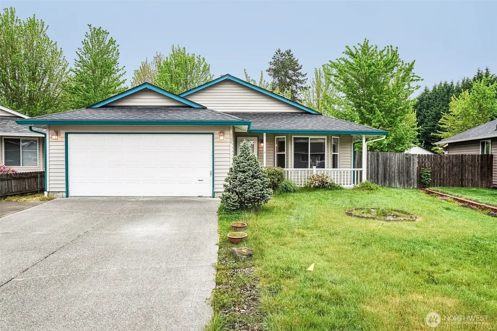 308 SE 9th Street Battle Ground WA 98604
