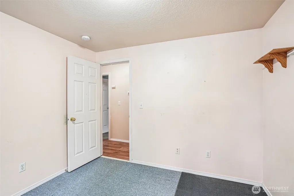 308 SE 9th Street Battle Ground WA 98604