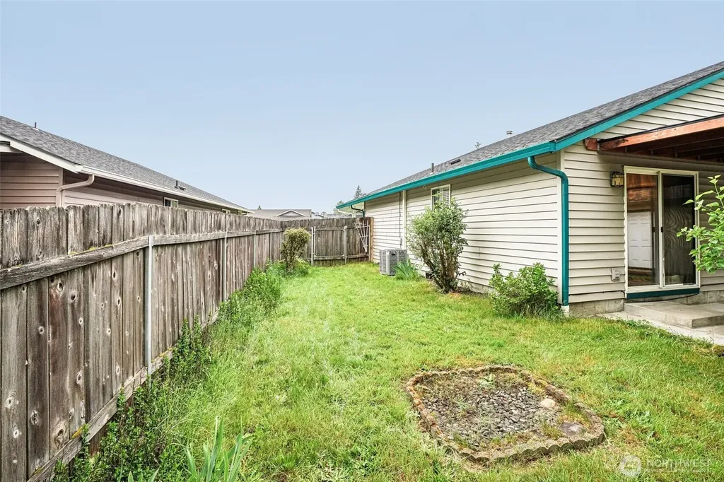 308 SE 9th Street Battle Ground WA 98604