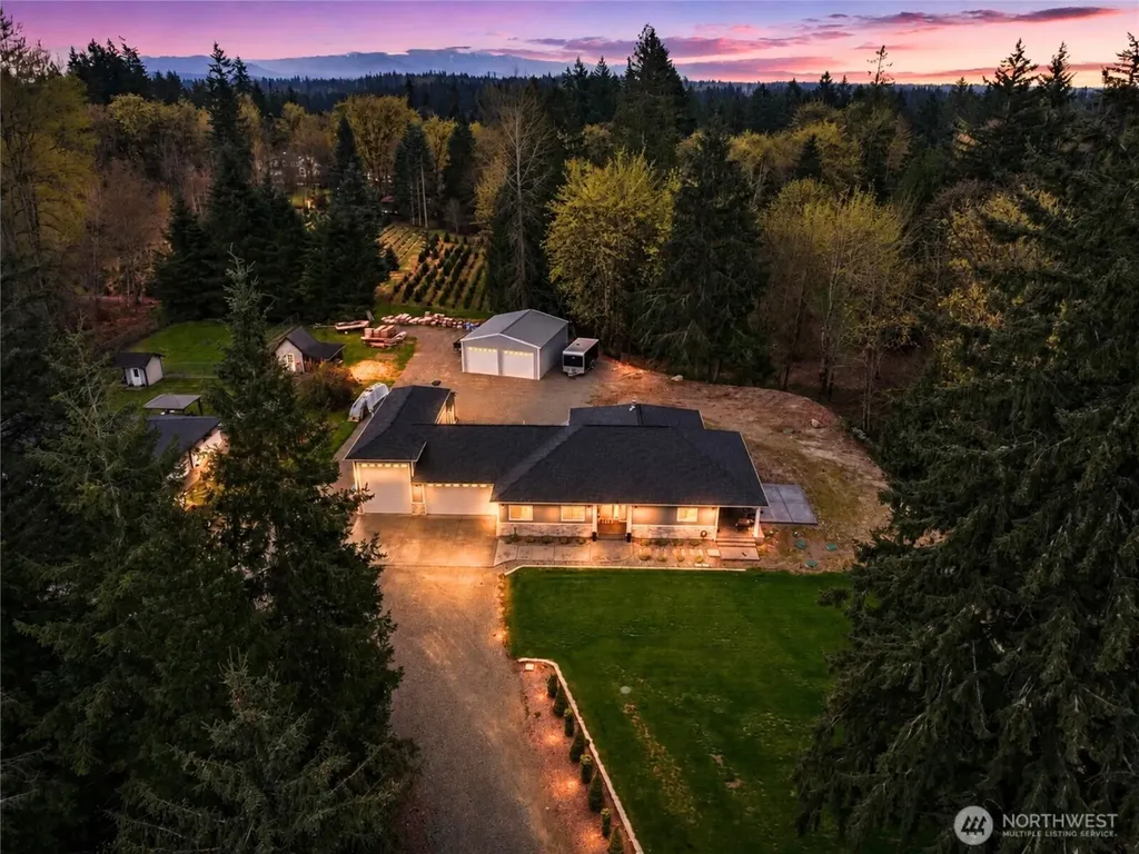 20025 SE 232nd Street Maple Valley WA 98038