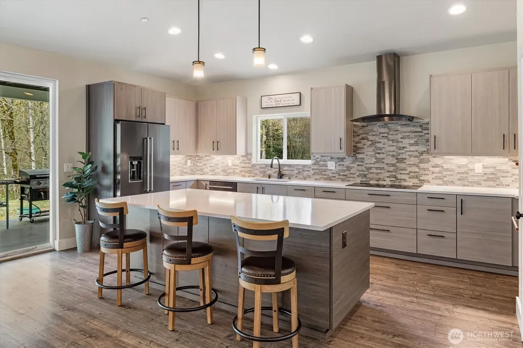 20025 SE 232nd Street Maple Valley WA 98038