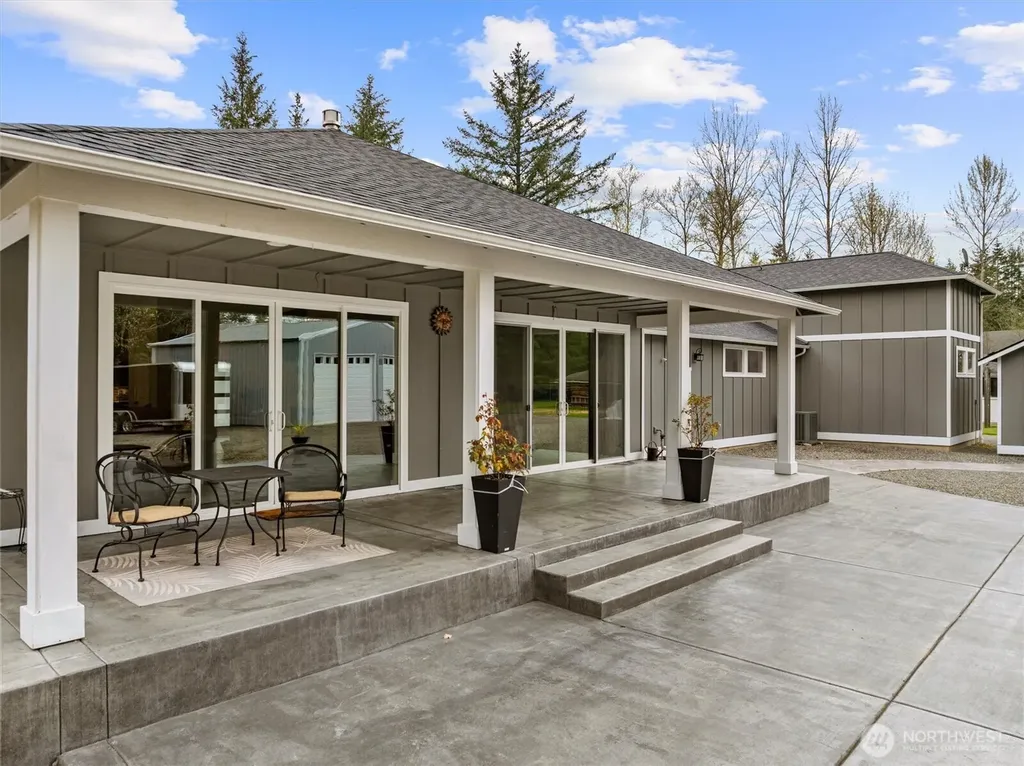 20025 SE 232nd Street Maple Valley WA 98038