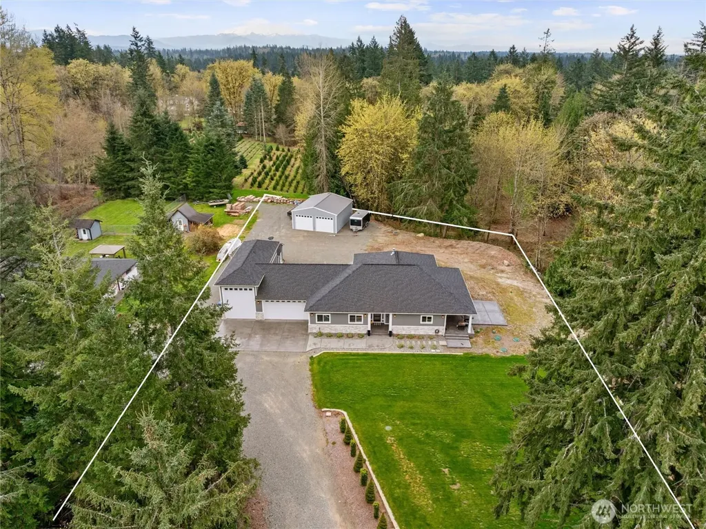 20025 SE 232nd Street Maple Valley WA 98038