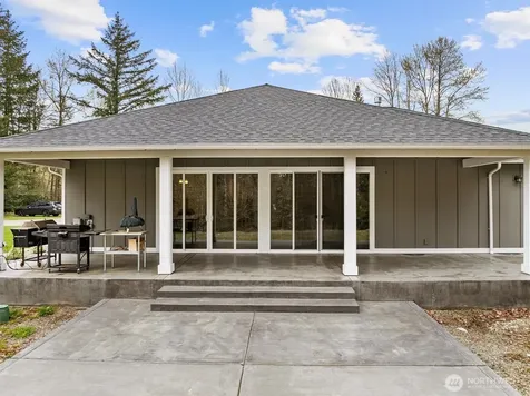20025 SE 232nd Street Maple Valley WA 98038