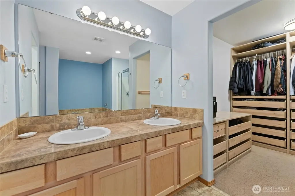 27708 Ridge Way Stanwood WA 98292