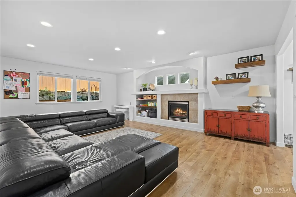 27708 Ridge Way Stanwood WA 98292